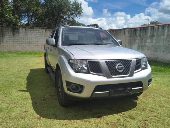 NISSAN FRONTIER 2.5 SV ATTACK 4X4 CD TURBO ELETRONIC DIESEL 4P AUTOMÁTICO NISSAN FRONTIER 2.5 SV ATTACK 4X4 CD TURBO ELETRONIC DIESEL 4P AUTOMÁTICO